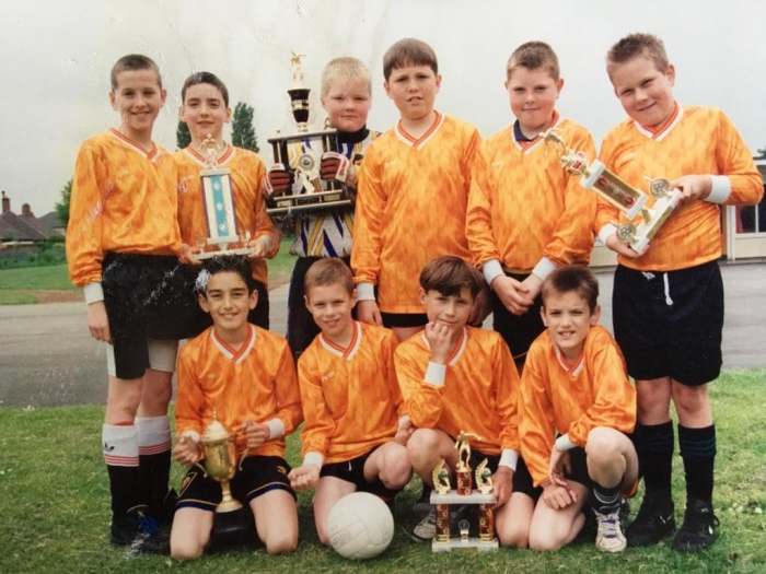 52104958_301213930433744_8510300731486502912_n